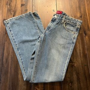 Levi’s super low bootcut jeans, juniors 11